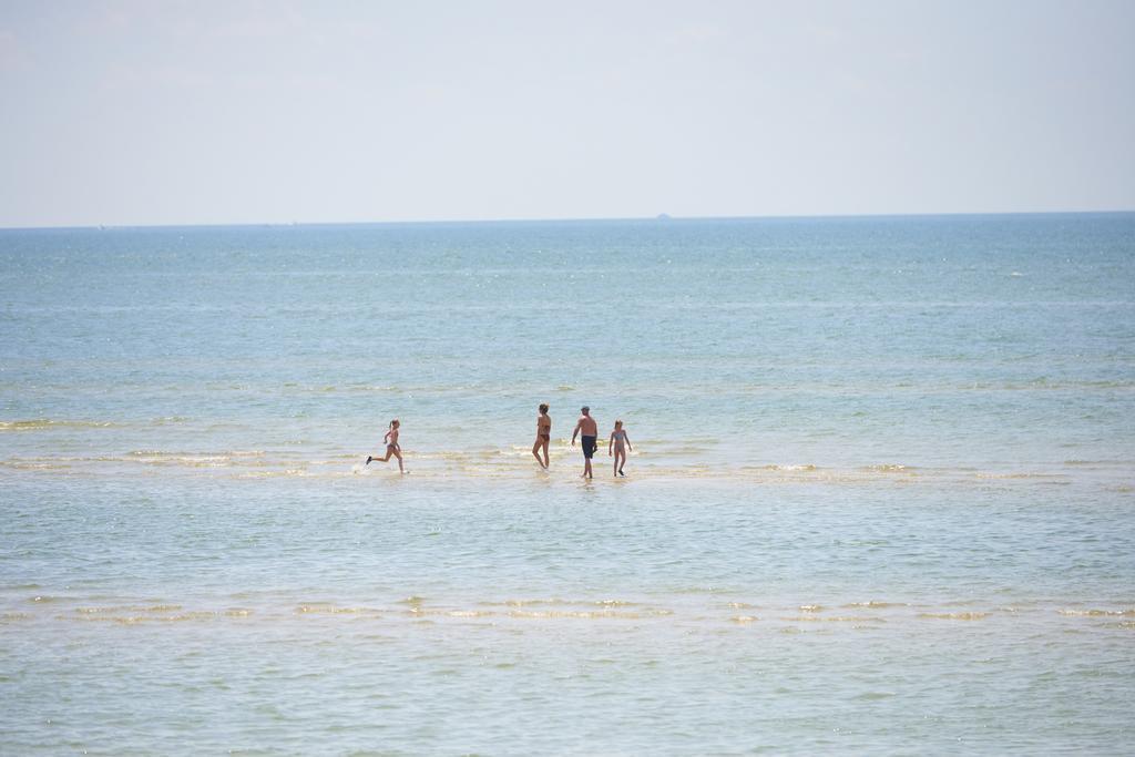 Sunset Beach Resort Cape Charles Exterior photo
